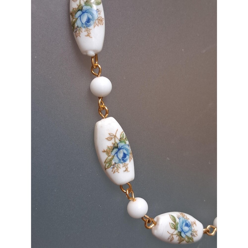 Vintage Blue Roses Glass Bead Necklace - Picture 5 of 7